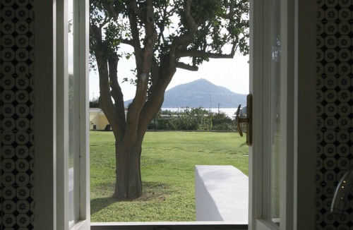 Procida Apartment | Il Carrubo - Two bedroom Apartment with sea view and patio