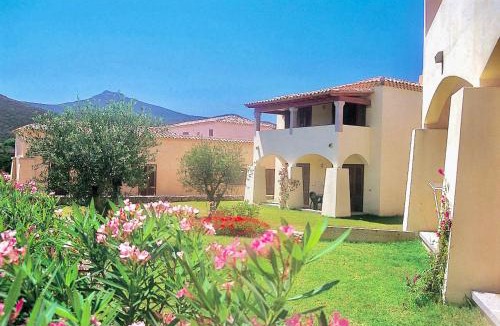 Golfo di Marinella Apartment | ISA-Marina Beach Residence with private beach in Marinella