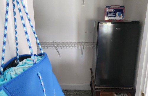 Chapin Apartment | Island's Sunset Green Guest Room on Beautiful Lake Murray, Permit #2500877
