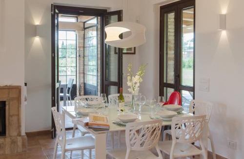 Castelfidardo Apartment | K06 - Trilocale Rosmarino, porzione di villa con piscina