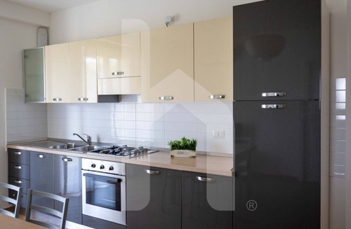 Pineto Apartment | Koraggioso - Three-room apartment on the second floor, on two levels