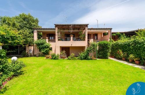 Geremeas Villa | La Bouganville - House with garden and sea view