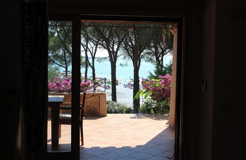 Cala Liberotto House | La Corte degli Ulivi Casa sul mare with direct access to the beach
