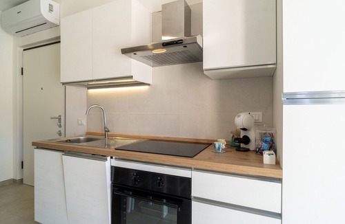 Rocca San Giovanni Apartment | La Dimona Nel Borgo - Appartamento La Loggia