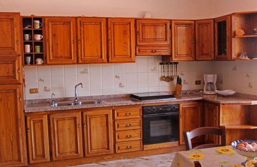 Fiaiano Apartment | La Favola Suite Wohnung mit Meerblick by Interhome
