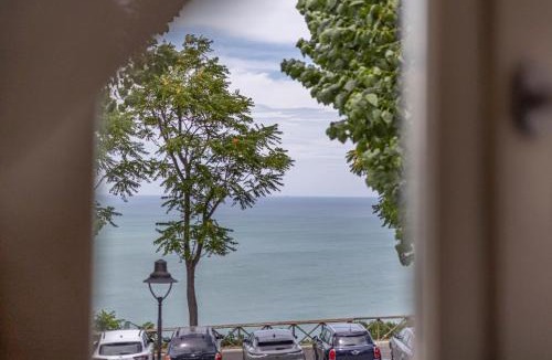 Gabicce Mare Apartment | La Finestra sul Mare - Appartamento con vista