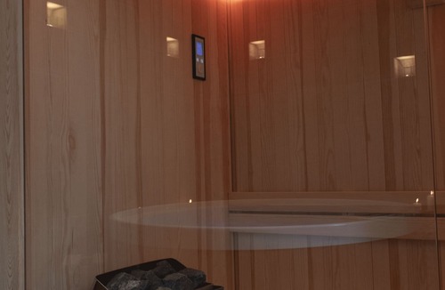 Cagliari House | La Maison Coloniale Suites (The Saigon Jade) and Wellness Zone