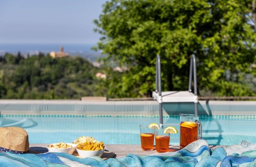 Montefiore Conca Villa | La Nocciola - Villa with private pool in Montefiore Conca, Emilia-Romagna