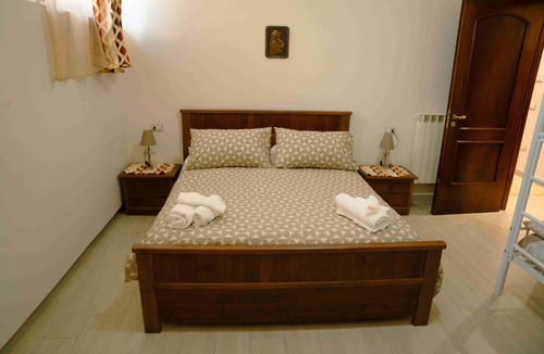 Valle di Maddaloni Apartment | La Rosa Home