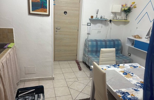 Calasetta Apartment | La stanza del Mare