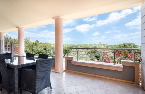 Orosei Apartment | La Vela Blu Apartment with Shared Pool and Wi-Fi, Orosei