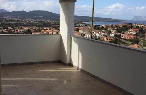 S'Iscala House | LARGE HOUSE BREATHTAKING VIEW 1 KM FROM THE SEA