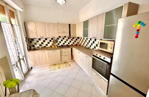 Marcelli Apartment | Large quadrilo with p.auto and a/c near the sea