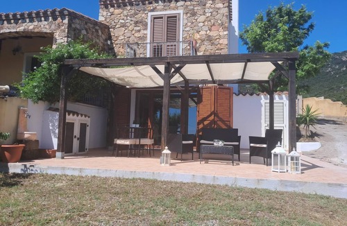 Tertenia Apartment | LARGE TWO-ROOM APARTMENT WITH SEA VIEW