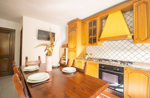 La Caletta Apartment | Le due palme - Three Bedroom Apartment, Sleeps 6