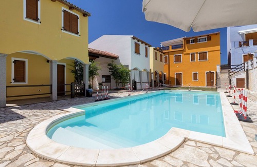 Viddalba Apartment | Lovely apartment for 4 guests with pool, A/C, WIFI, TV, terrace and pets allowed