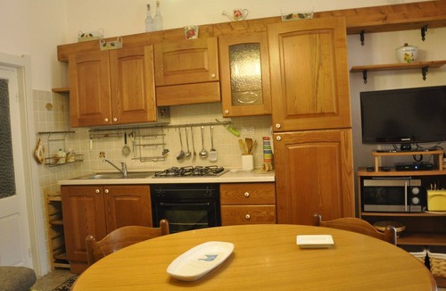 Lu Bagnu Apartment | Lubagnu Vacanze- Drei-Zimmer-Wohnung E by Interhome