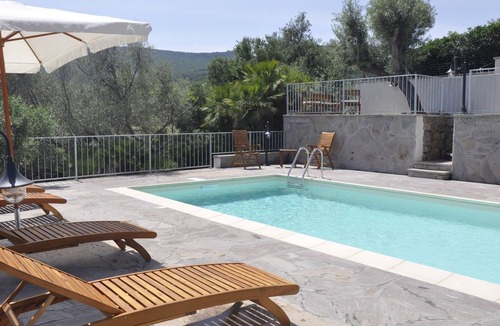 Lu Bagnu Apartment | Lubagnu Vacanze- Drei-Zimmer-Wohnung A by Interhome
