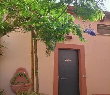 Oristano Historic Centre Apartment | Maison Belle Époque & suites with pool