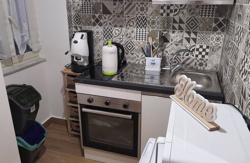Pozzuoli Apartment | Maison Luisa