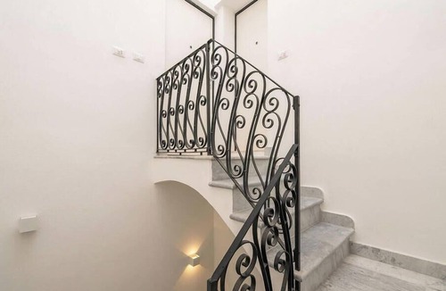 Marina District Apartment | Marina Heritage | 90m from Via Roma Waterfront