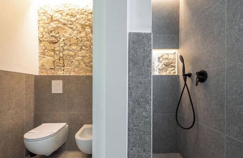 Marina District Apartment | Marina Heritage | 90m from Via Roma Waterfront