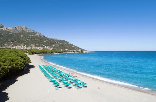 Lotzorai Hotel | Marina Torre Navarrese Resort