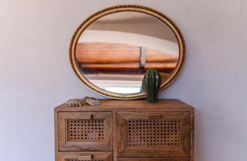 Pantogia Apartment | Marton Apartment