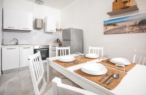 Porto Pozzo House | Moderno e ampio trilocale