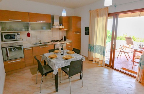 Cala Gonone Apartment | Monte Ruiu House with garden