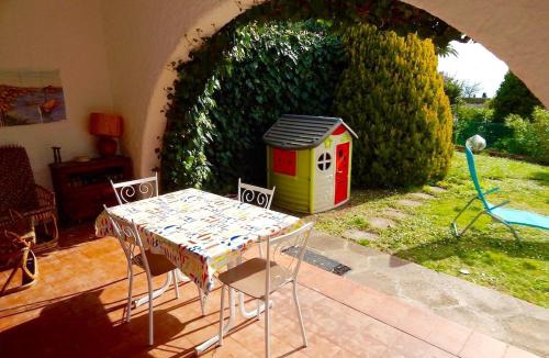 Villaggio Taunus Apartment | N149 - Numana, villetta trilocale con giardino