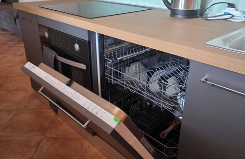 Rena Majore Apartment | Newly Fitted Out 2 Bed Apartment, 1km from Beach
