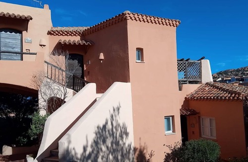 Canneddi Apartment | Nice apartment for 4 guests with A/C, pool, TV and patio