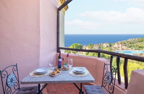 Canneddi Apartment | Nice apartment for 3 people with pool, WIFI, A/C and patio
