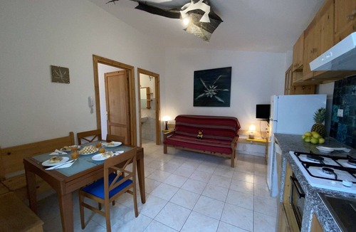 La Caletta Apartment | Nice apartment for 4 guests with WIFI, TV and terrace