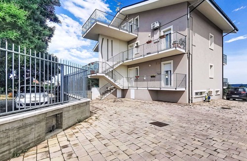 Pollutri Apartment | Nice apartment for 5 guests with A/C, WIFI, TV, balcony, pets allowed and panoramic view