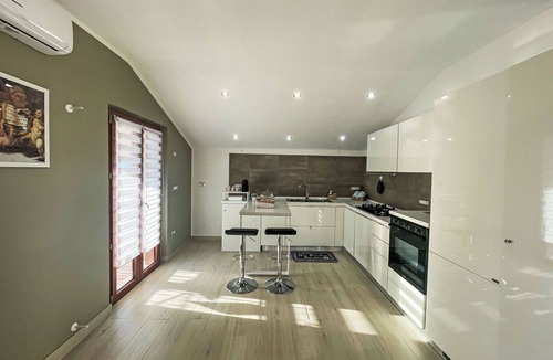 Paglieta Apartment | Nice apartment for 6 people with A/C, WIFI, TV, terrace, pets allowed and panoramic view