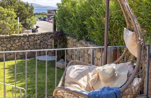 Porto Cervo House | Nice apartment in villa for 5 guests with WIFI, A/C, TV, patio and pets allowed