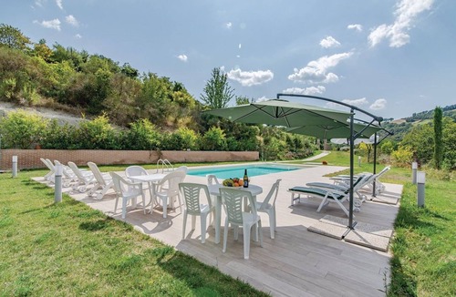 Urbino Villa | Nice apartment in villa for 5 people with pool, WIFI, TV and panoramic view, close to Urbino