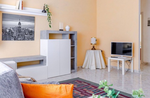 Loreto Apartment | Nice apartment with A/C, WIFI, TV, terrace and panoramic view, close to Porto Recanati