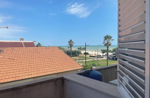 Porto Sant'Elpidio Apartment | Oceanfront in Porto Sant'Elpidio