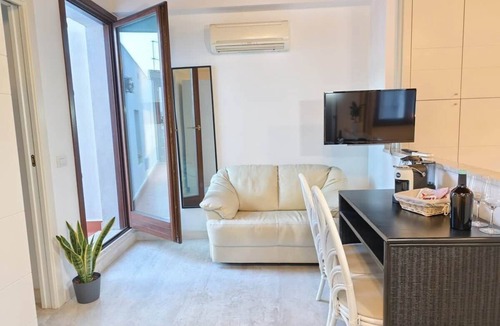 Marina District Apartment | Oidu - Cagliari Suites 5