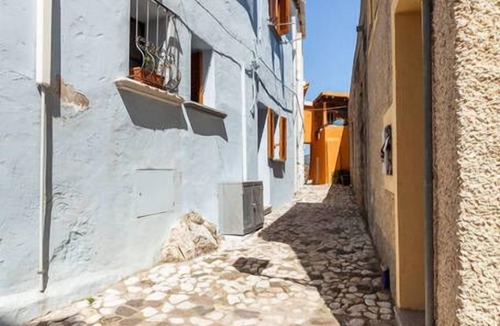 Posada House | Old Town House Casa Ruiu: Historic Charm, Tranquility & Endless Sandy Beach