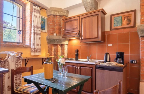 Stia House | One km above Stia lies this friendly cottage.