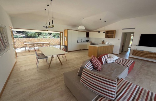 Portobello Villa | Outstanding new villa with exceptional view, 50 mt from the sea, swimming pool