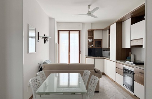Porto Recanati Apartment | P089 - Porto Recanati, comfortable three-room apartment 200 meters from the sea