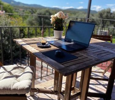Santadi Apartment | Panorama Penthouse con giardino privato