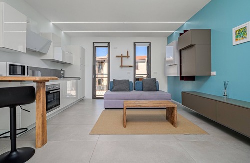 Golfo Aranci Apartment | 'Pascoli Suite Apartment' with Sea View, Wi-Fi and Air Conditioning