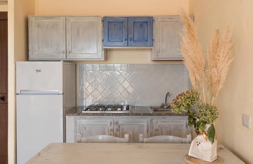 Golfo di Marinella Apartment | Perfectly positioned Baia de Bahas Residence SeaView 2 Bedroom sleeps 6-no 0894