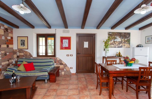 Orosei Apartment | Pet-friendly Holiday Apartment "Tipica Casa di Campagna - Orosei" with Terrace & Shared Garden